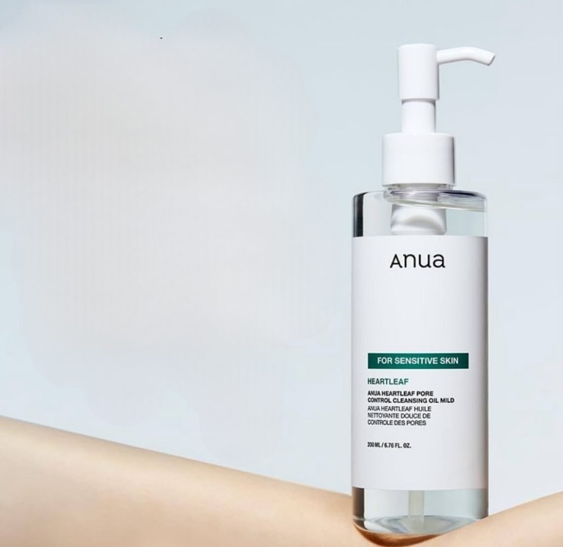 Anua Heartleaf Pore Control Cleansing Oil Mild