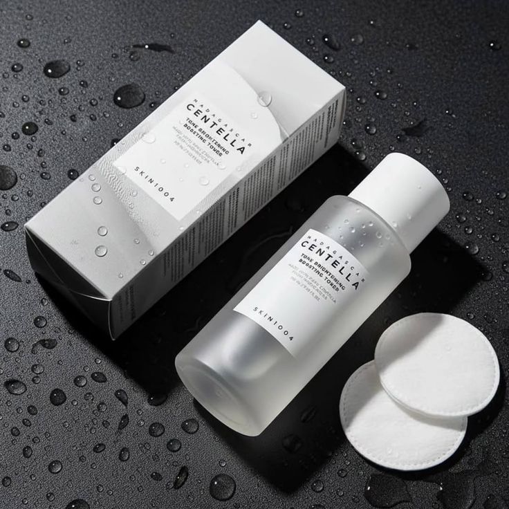 SKIN1004 Madagascar Centella Tone Brightening Boosting Toner 210ml