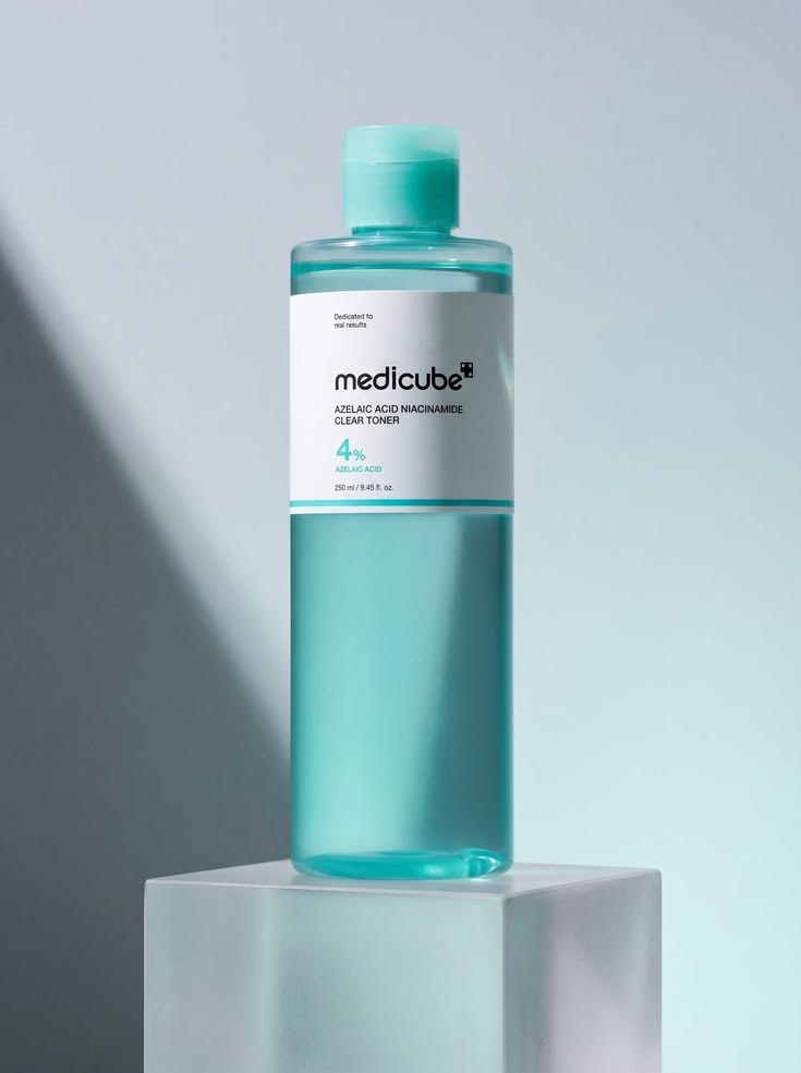 Medicube Azelaic Acid Niacinamide Clarifying Toner