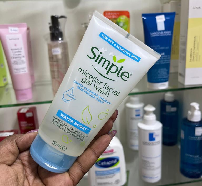 Simple Water Boost Micellar Facial Gel Wash Cleanser 150ml