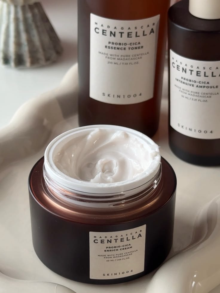 SKIN1004 Madagascar Centella Probio-Cica Enrich Cream