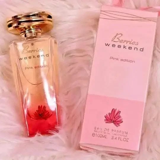 Fragrance World Berries Weekend